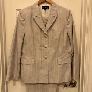 Evan-Picone Suit